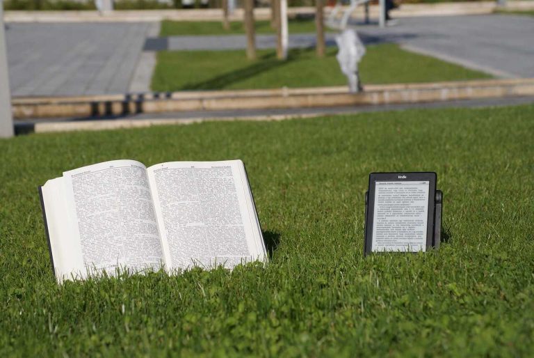 książka papierowa czy ebook kindle wady i zalety