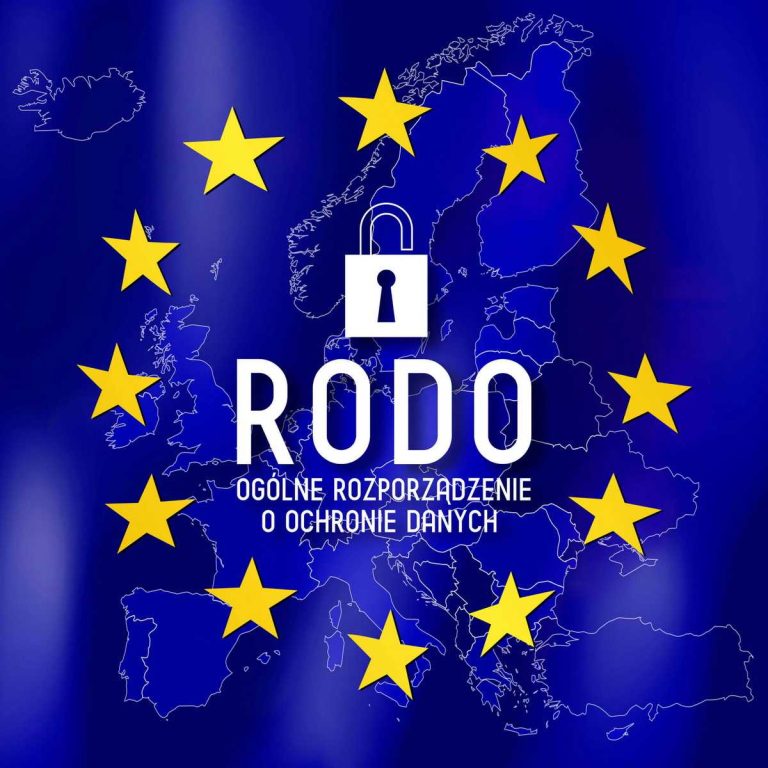 Motyw RODO z kłódką na tle mapy Polski w kolorach niebieskim i żółtym z gwiazdami UE oraz napisem RODO.