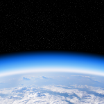 Ozon – co to jest, jak powstaje i czy jest szkodliwy?